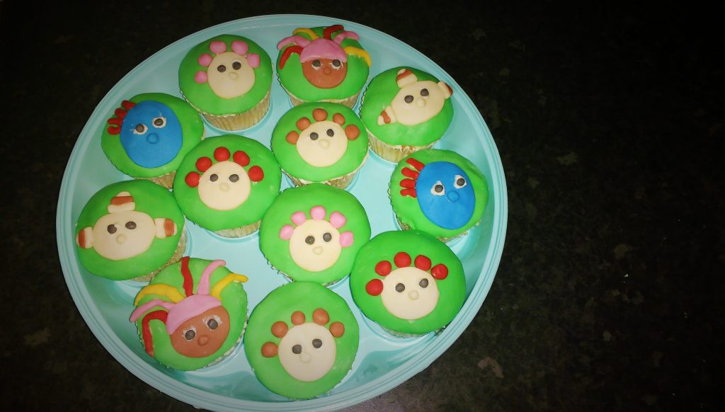 party games in the night garden cupcakes