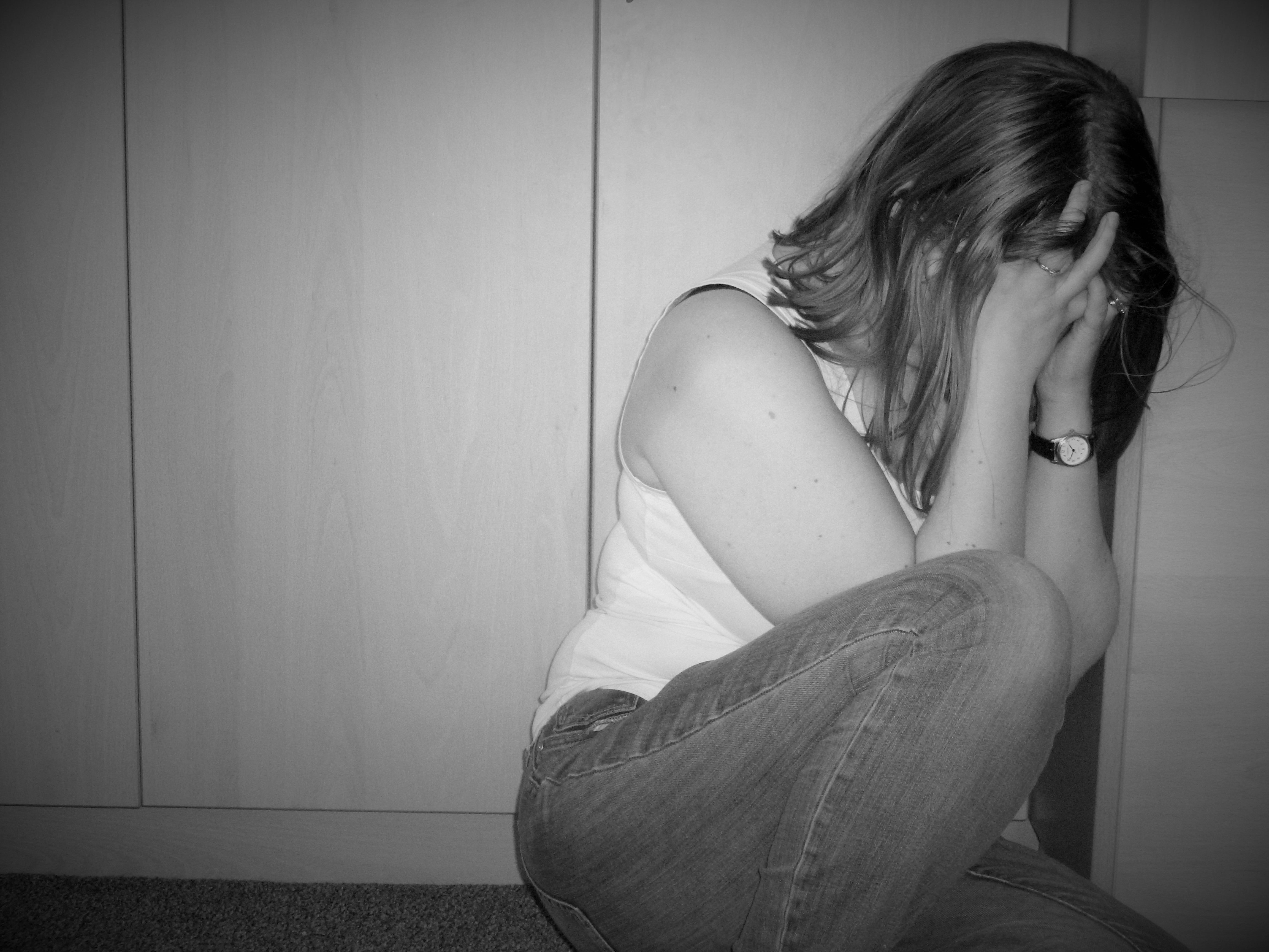 selfless love self abuse crying alone - blogcrush week 106