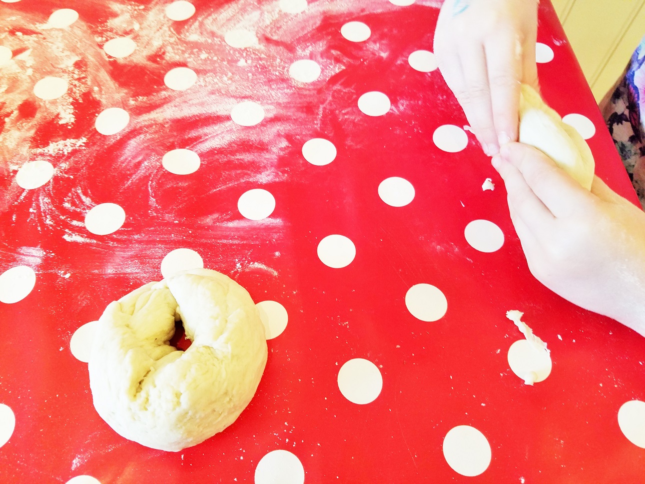 Bread maker baking - simple dough shapes - doughnut ring
